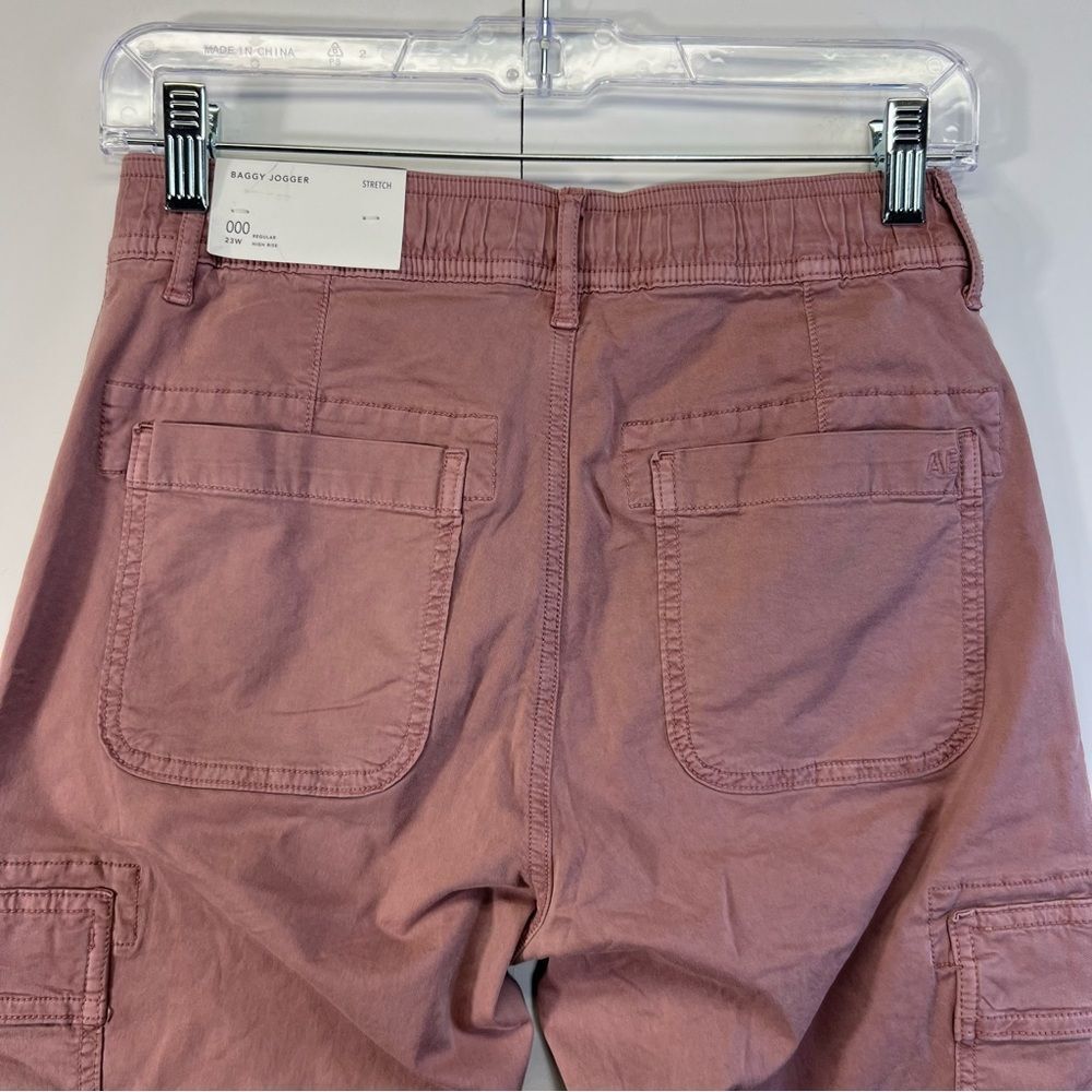 Nwt American Eagle Baggy Jogger Stretch Cargo Size 000 REGULAR
HIGH RISE - Picture 14 of 15